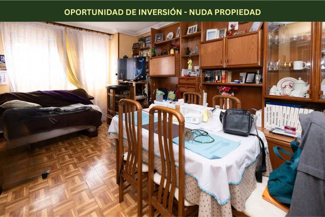 Piso en Venta en Calle Santiago de Chile en Pan y Guindas