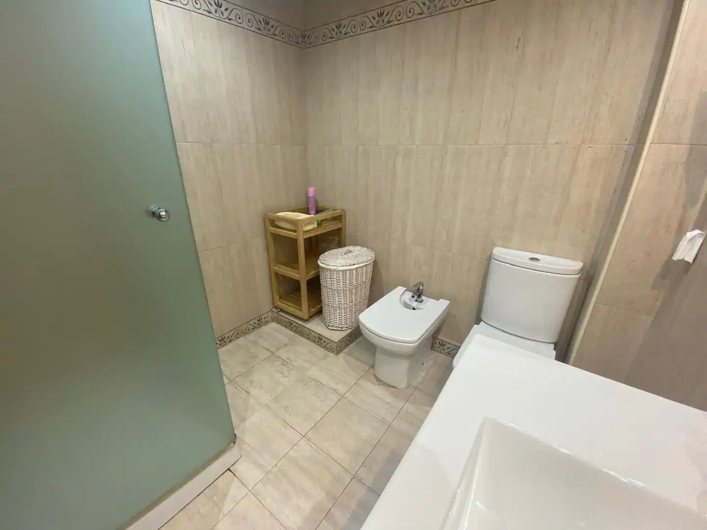 Bany de Pis de lloguer en Albacete amb Aire condicionat, Calefacció i Parquet