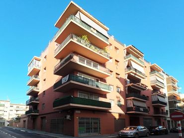 Appartamento con balcone in vendita a Creu de la Mà