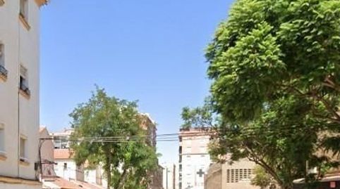 Foto 2 de Piso en venta en Calle Alfonso Peña Beeuf, Girón - Las Delicias, Málaga Capital