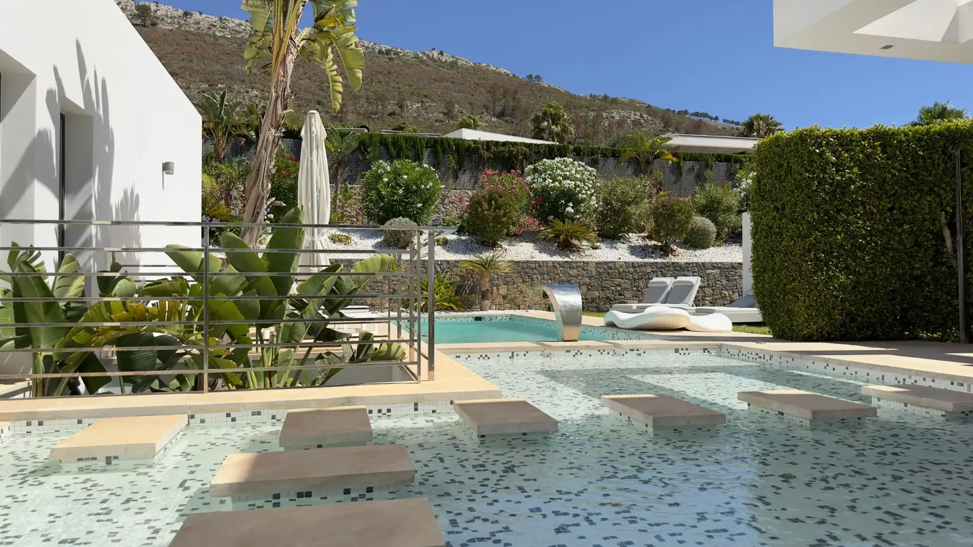 Swimming pool of Houses for sale in Jávea / Xàbia  with Air Conditioner, Heating and Private garden
