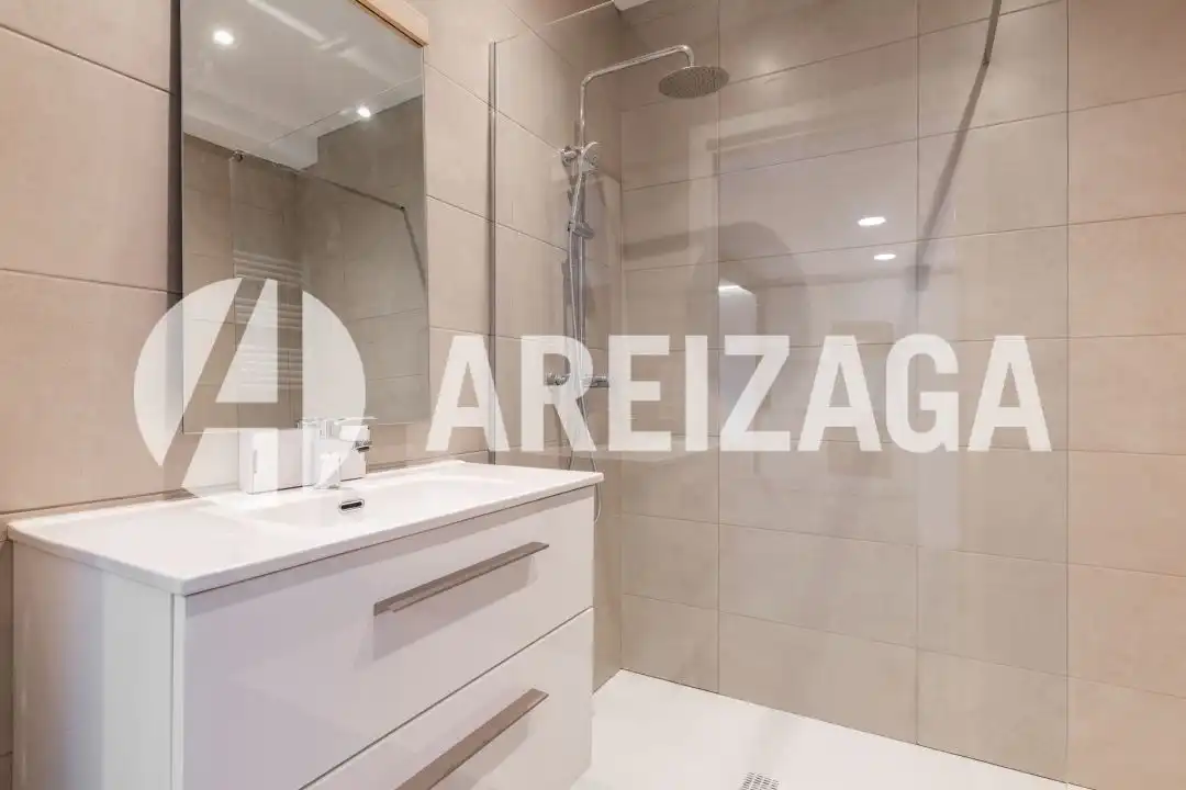 Ático en venta en Txurruka Kalea, 9, Área Romántica