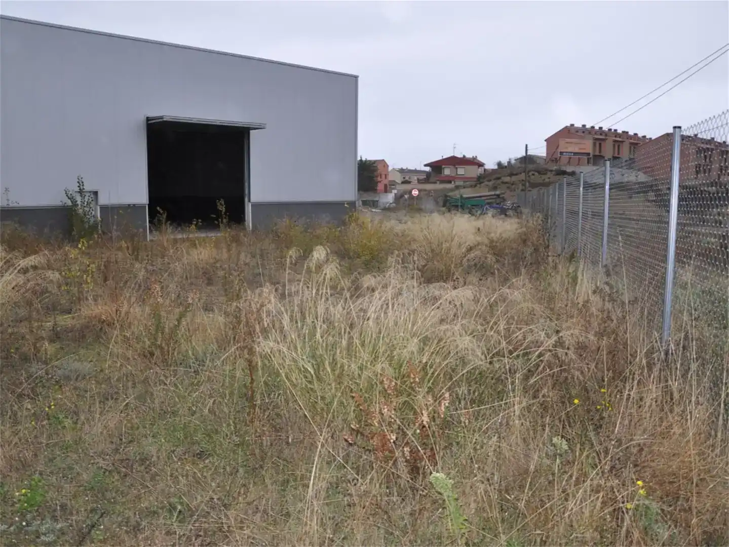Nau industrial en venda en Briones
