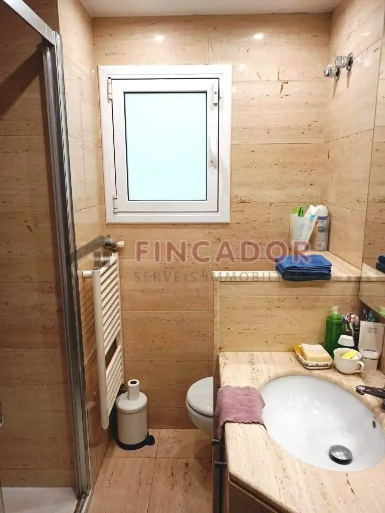 Baño de Piso en venta en Barcelona con Aire acondicionado, Calefacción y Parquet