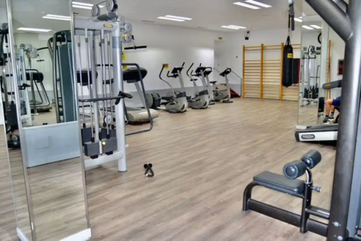 Ground floor for sale in Playa Bajadilla - Puertos