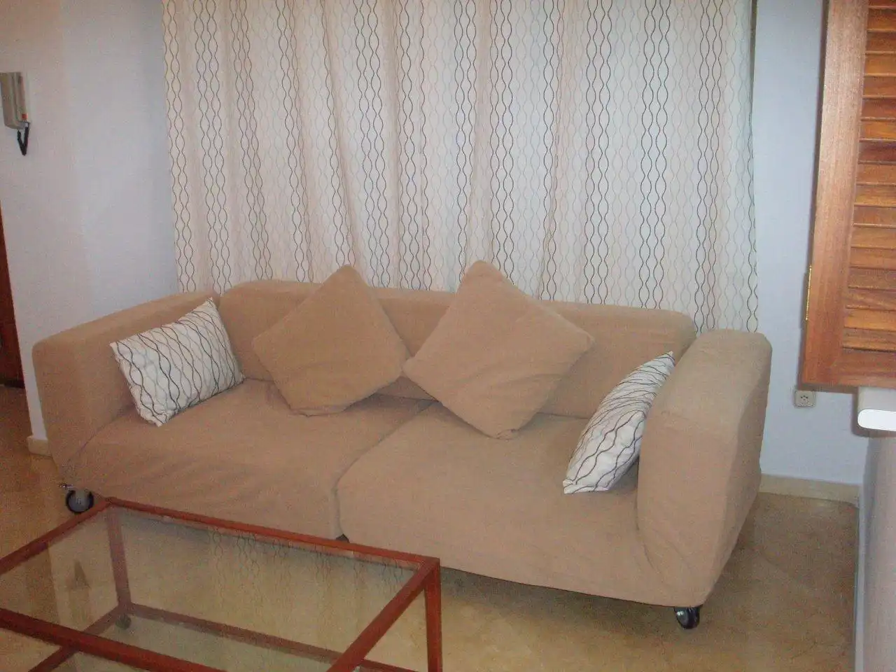 Sala de estar de Apartamento de alquiler en Sevilla con Aire acondicionado, Calefacción y Horno
