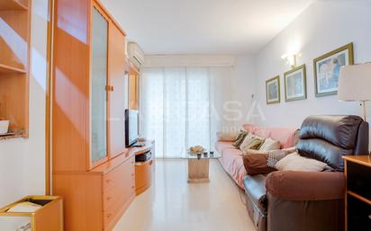 Living room of Flat for sale in L'Hospitalet de Llobregat  with Balcony