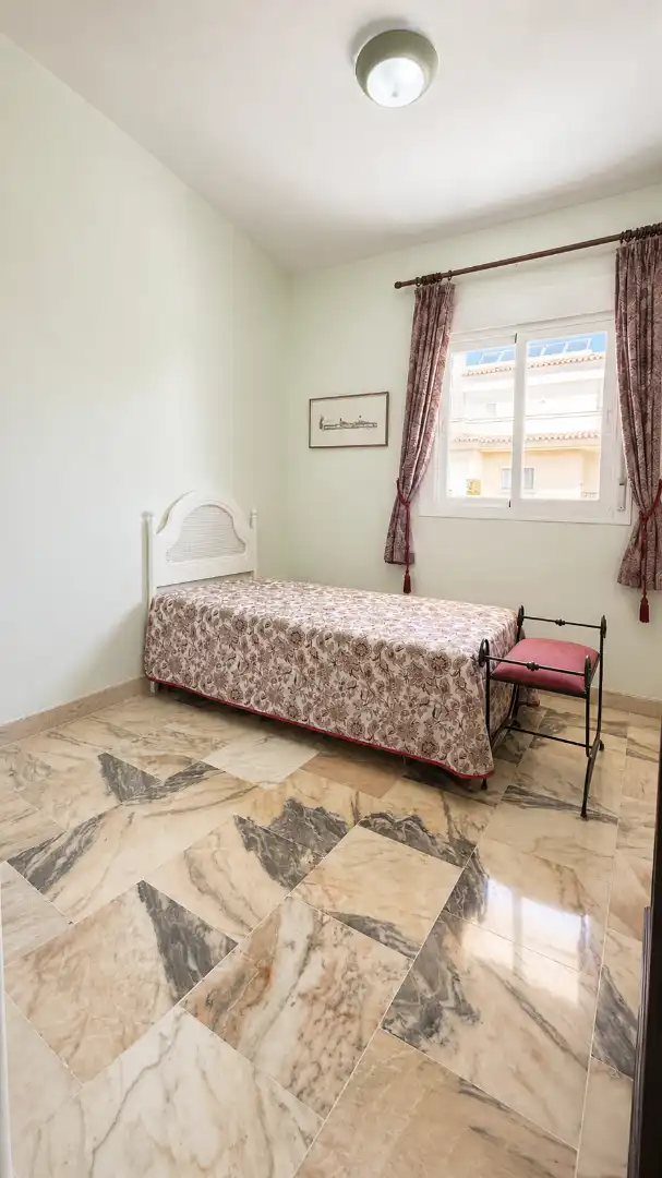 Habitación de Apartamento en venta en Mijas con Aire acondicionado, Terraza y Trastero