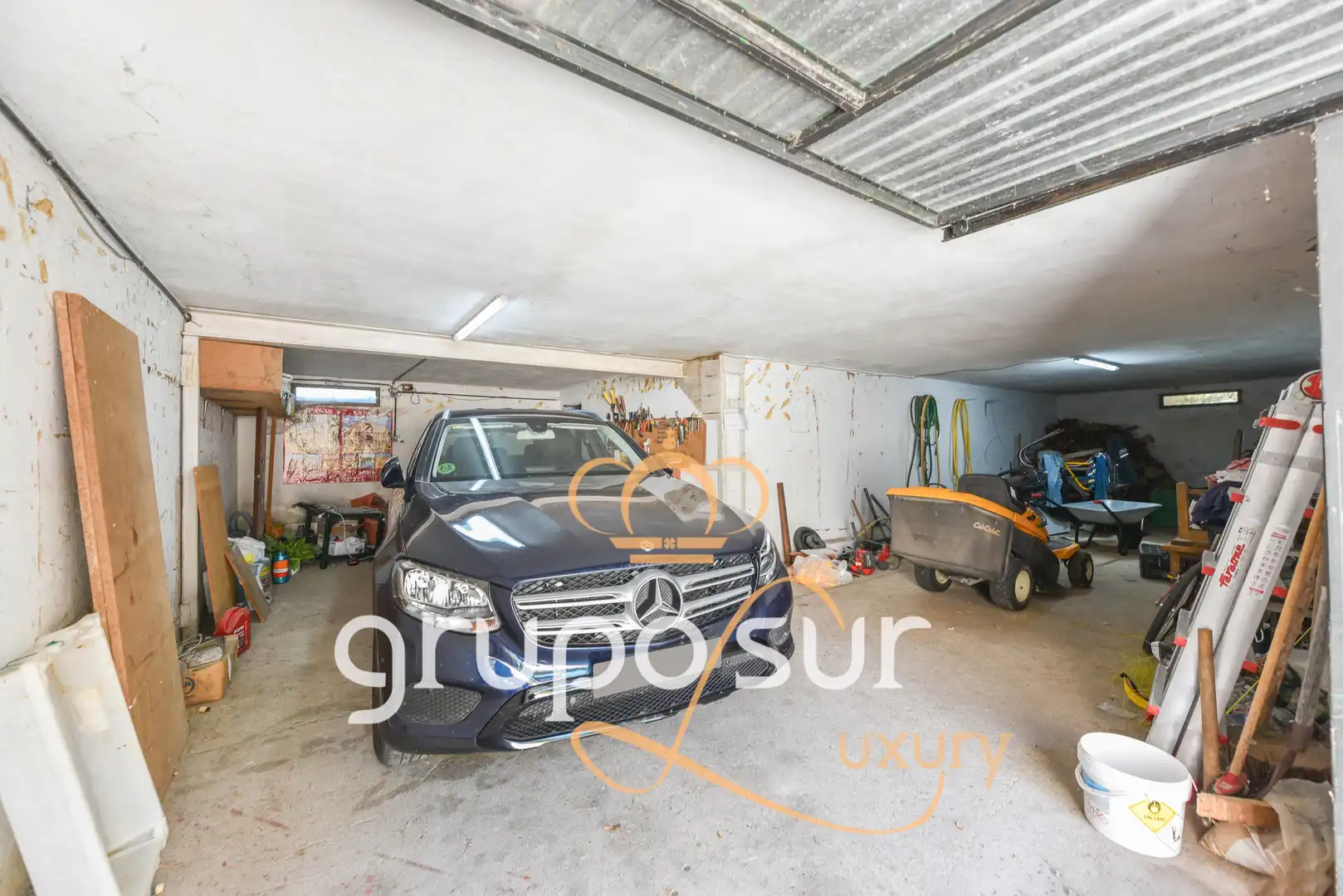 Parking de Casa o chalet en venta en Trigueros del Valle con Calefacción, Jardín privado y Terraza