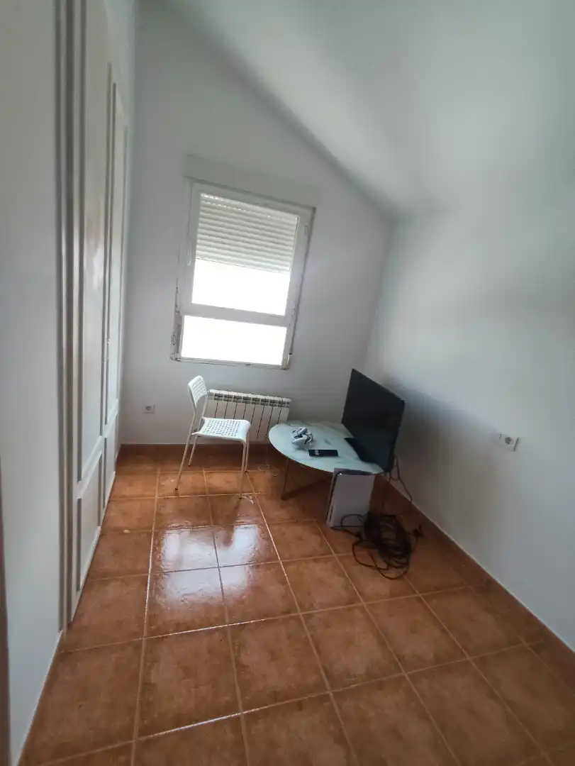 Dormitori de Casa o xalet en venda en Las Ventas de Retamosa amb Aire condicionat, Calefacció i Jardí privat