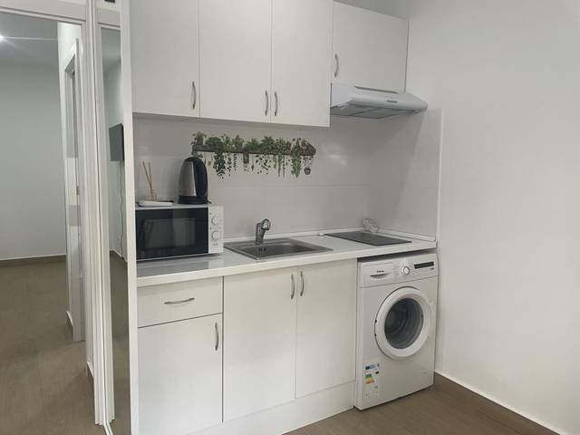 Local comercial en Alquiler en C. de Cali en Pinar del Rey