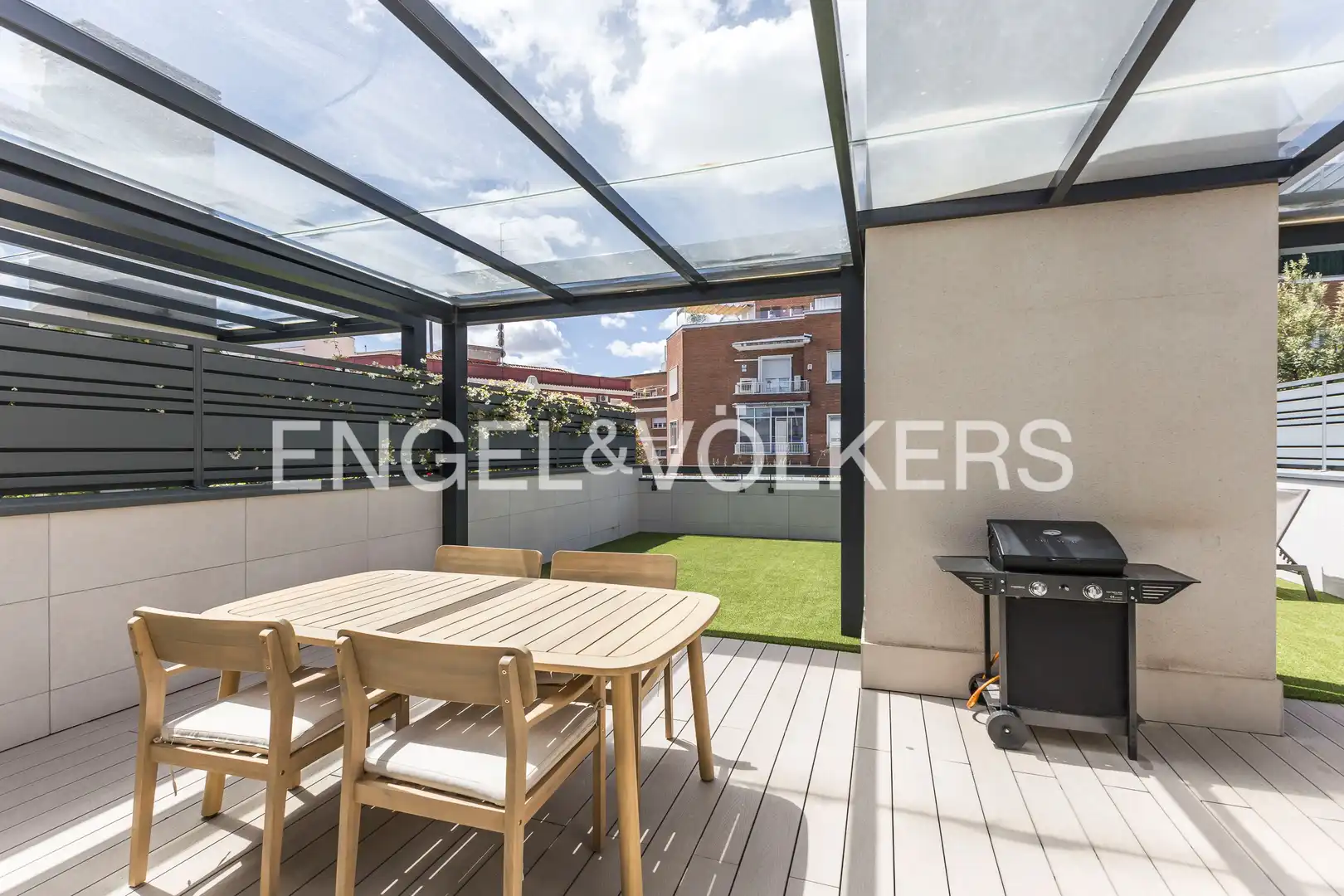 Terraza de Dúplex en venta en Madrid con Calefacción, Jardín privado y Terraza