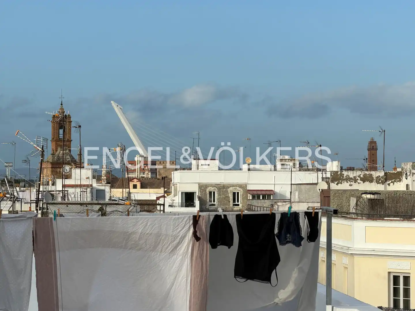 Exterior view of Attic for sale in Sevilla  with Air Conditioner, Heating and Terrace