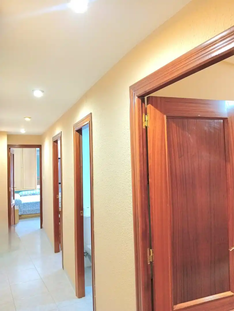 Wohnung zum Verkauf in Valencia mit Klimaanlage, Möbliert und Ofen