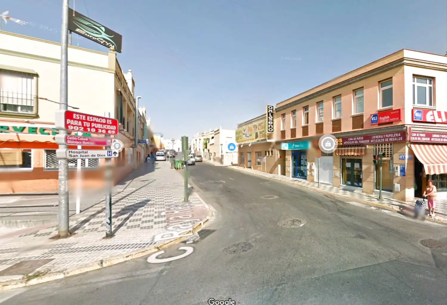Local comercial en venda a Raya real 3