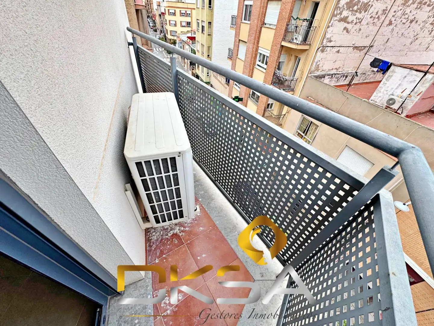 Piso de alquiler en Calle HERMANOS VILLAFAÑE, Plaza Donoso Cortés - Avenida Magdalena