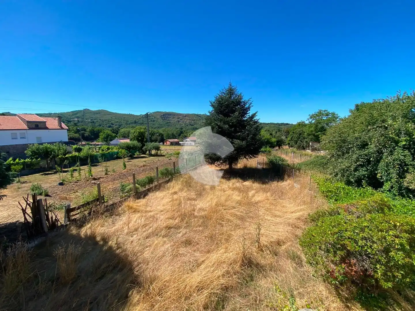 Casa adosada en venda en Esgos amb Jardí privat