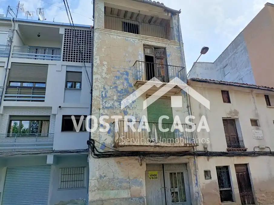 Casa aparellada en venda a GARCIA BERLANGA