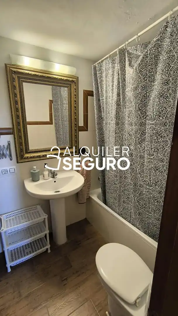 Flat with lift to rent in Sector triangulo, imagen 16