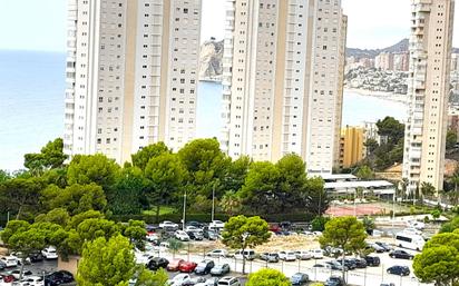 Vista exterior de Pis en venda en Benidorm amb Aire condicionat i Terrassa