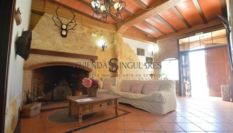 Foto 1 de Finca rústica en venta en Arroyomolinos de León, Huelva