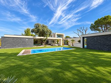 Casa amb jardí en venda a Las Lomas