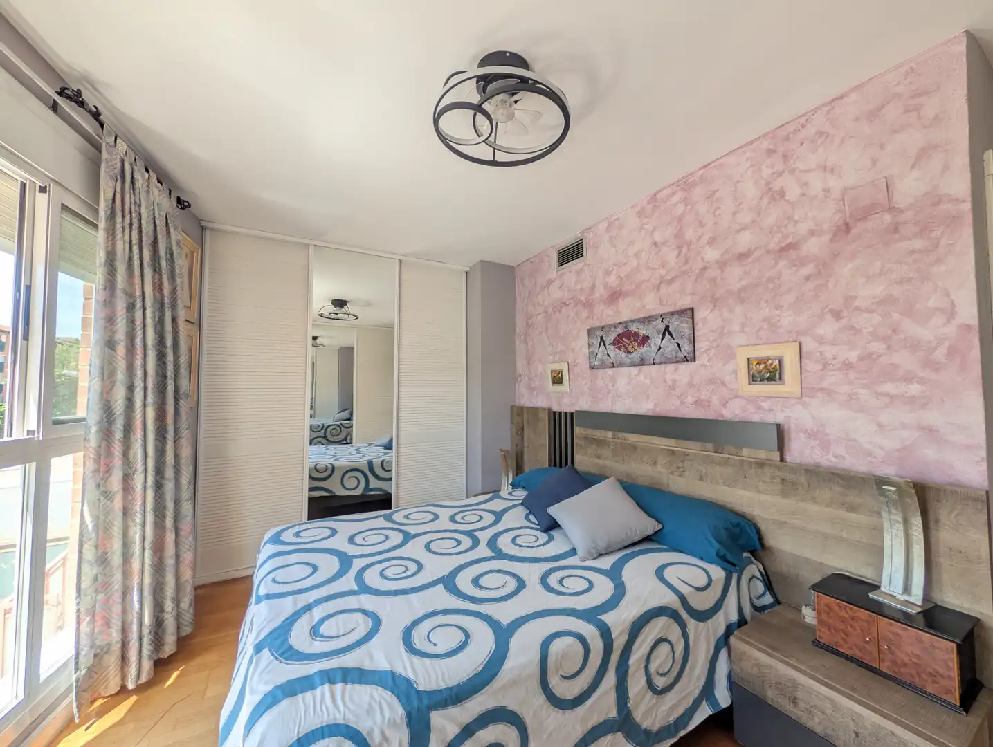 Habitación de Casa adosada en venta en Zaragoza con Aire acondicionado, Calefacción y Parquet
