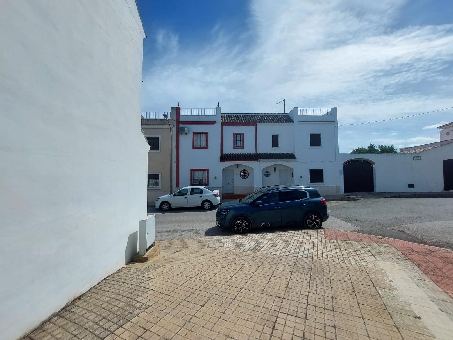 Exterior view of House or chalet for sale in Pilas