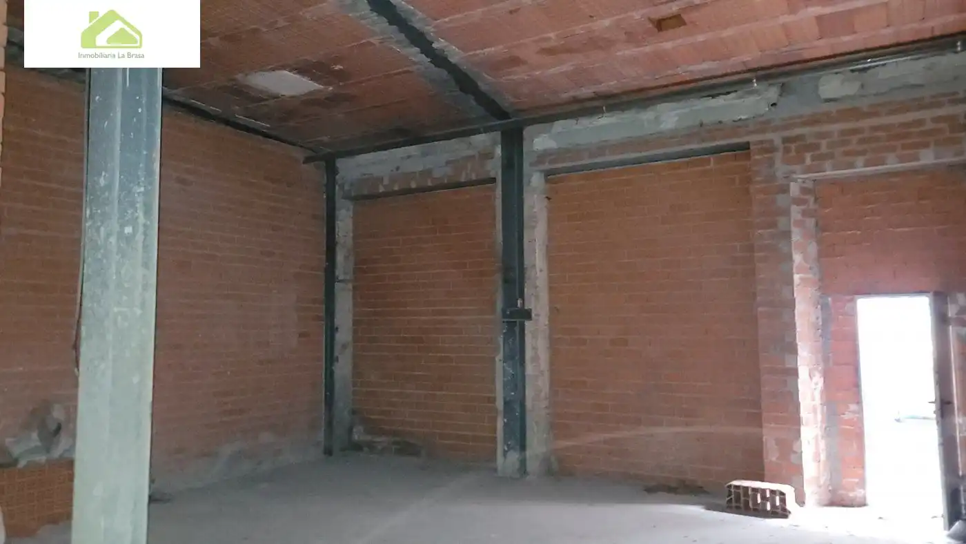 Local comercial en venda a Casco Antiguo, imagen 9