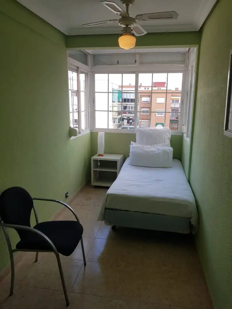 Habitación de Ático en venta en Madrid con Aire acondicionado, Calefacción y Balcón