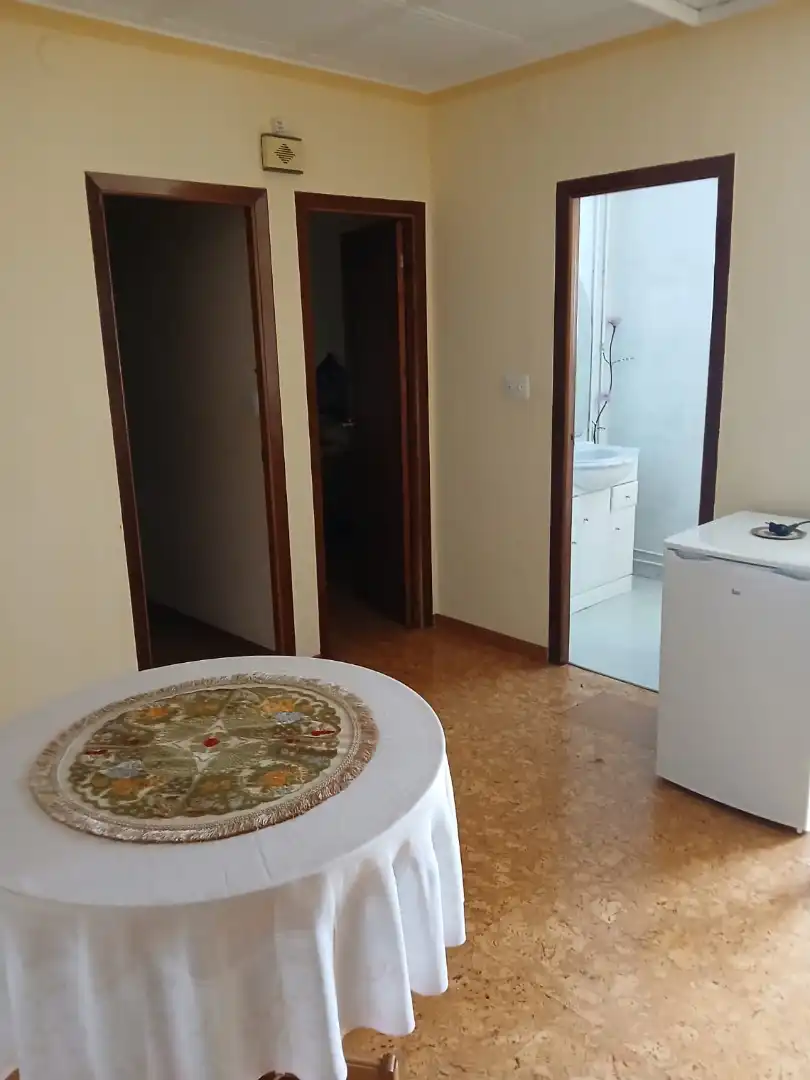 Habitación de Finca rústica en venta en Avión con Calefacción, Parquet y Terraza