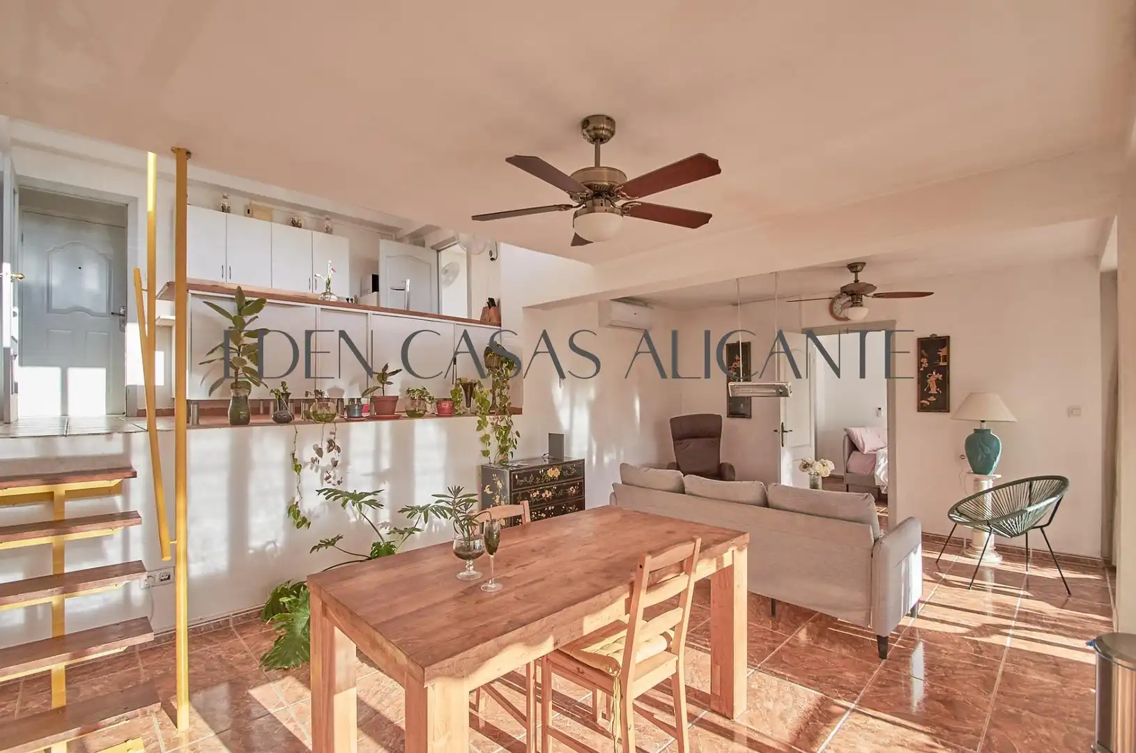 Comedor de Piso en venta en El Campello con Aire acondicionado, Jardín privado y Terraza