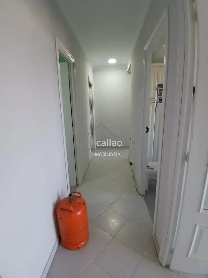 Flat for sale in A Malata - Catabois - Ciudad Jardín