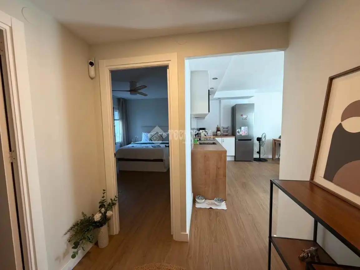 Schlafzimmer von Wohnung zum Verkauf in Manilva mit Parkett und Gemeinschaftspool