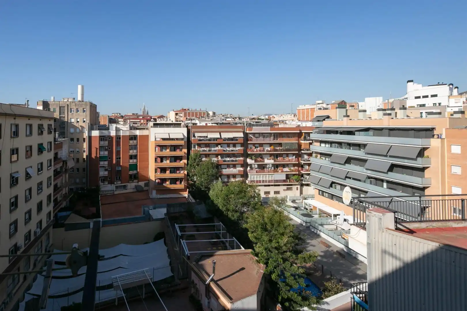 Vista exterior de Ático en venta en Barcelona