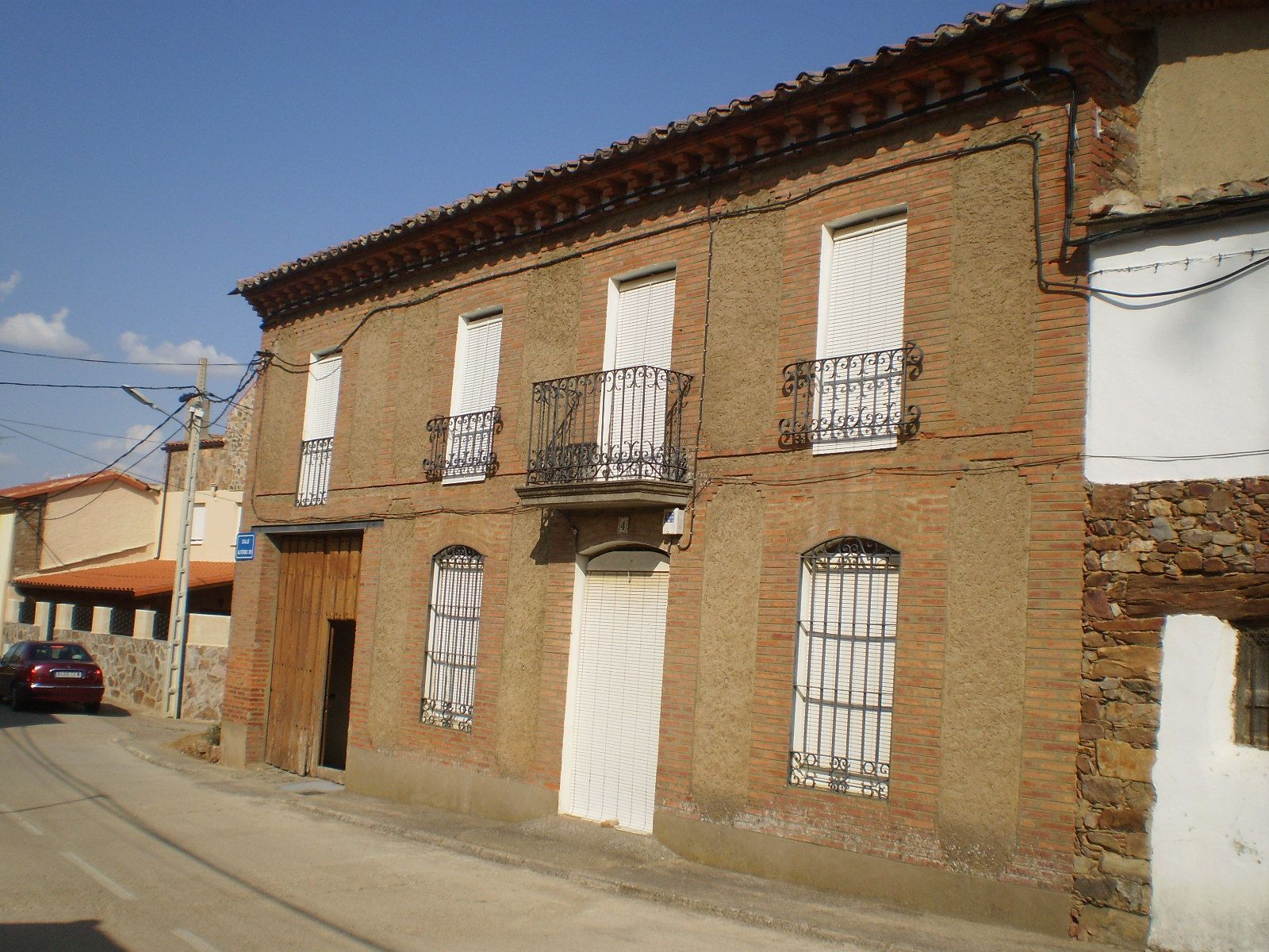 Exterior view of House or chalet for sale in Perilla de Castro