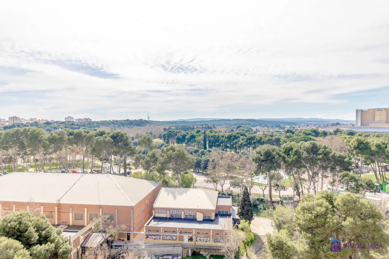 Exterior view of Flat for sale in Zaragoza  with Air Conditioner and Heating