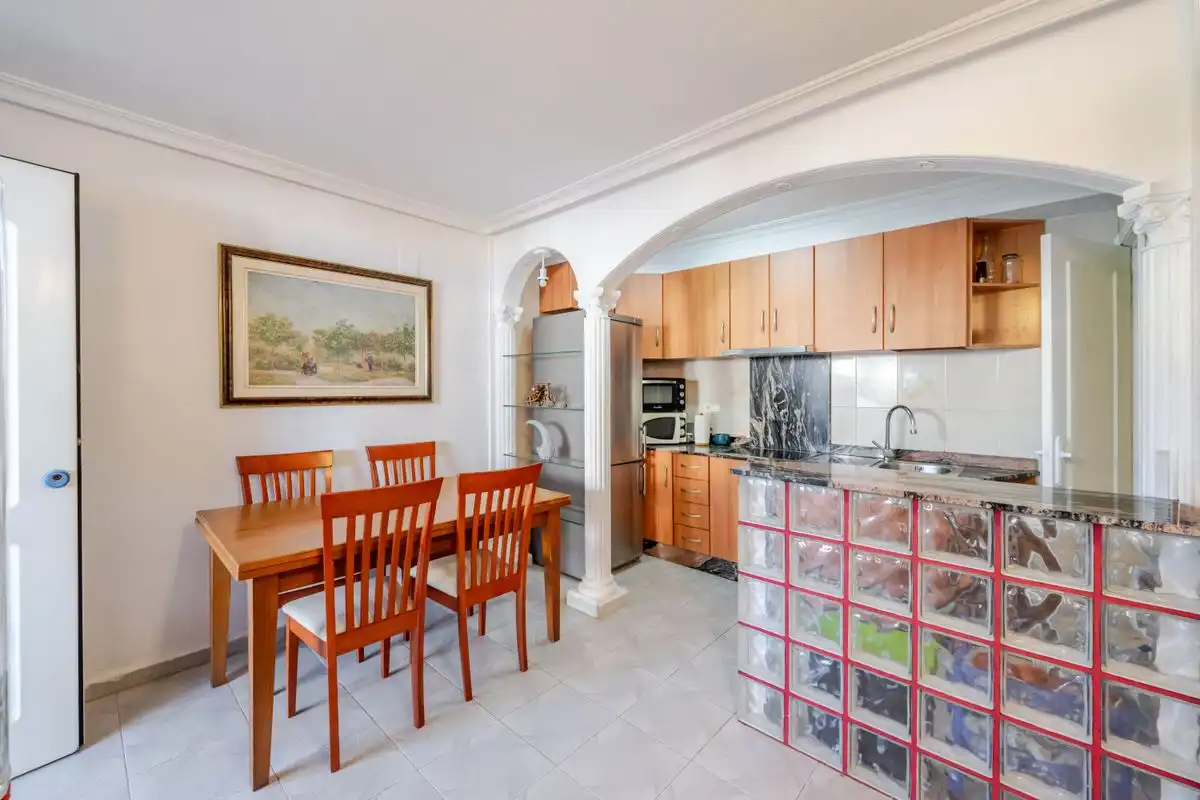 Casa a schiera con terrazza in vendita a Calle La Rioja, imagen 4