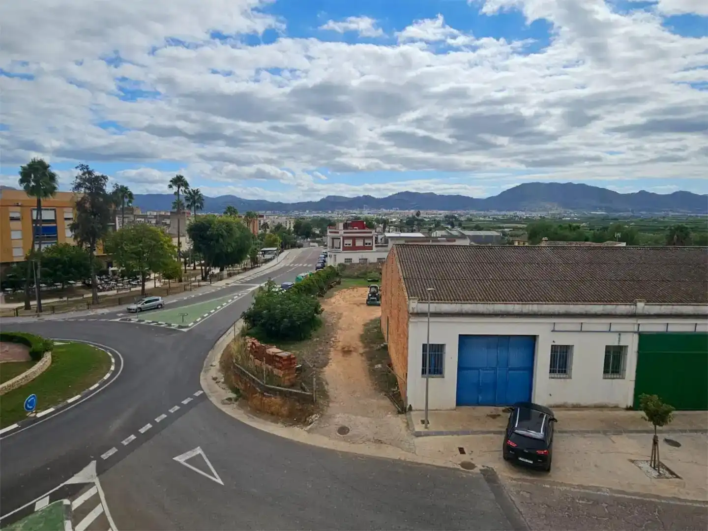 Außenansicht von Fabrikhallen zur Miete in La Llosa de Ranes, Valencia