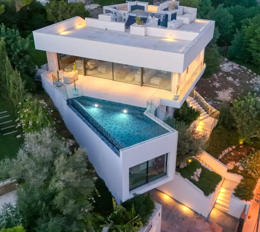 Swimming pool of Houses for sale in Calvià  with Air Conditioner, Private garden and Parquet flooring