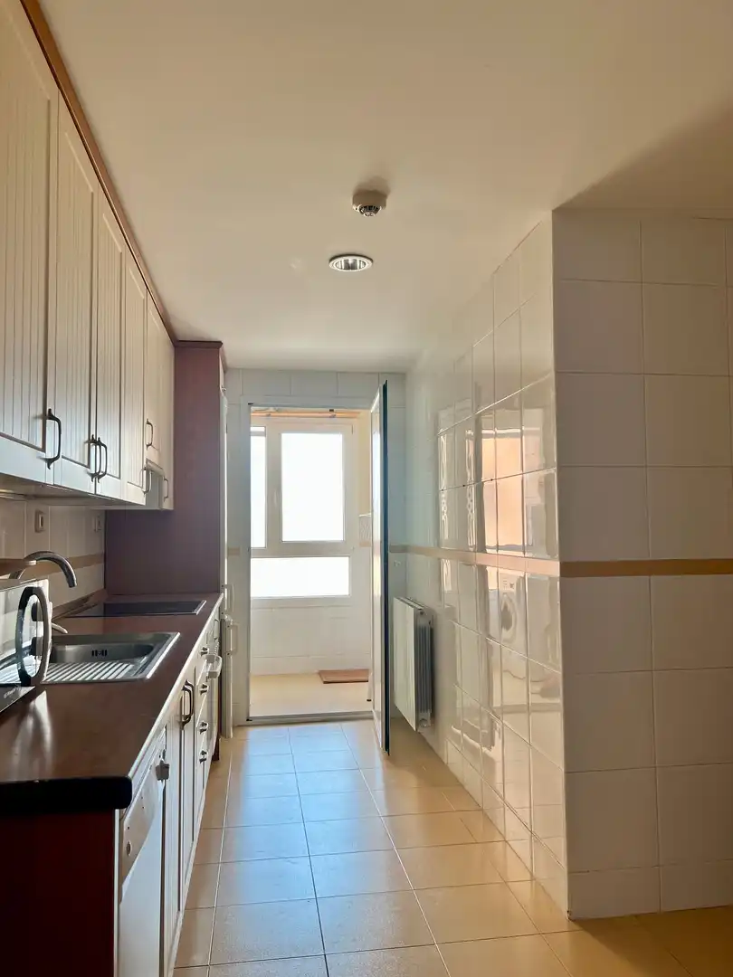 Flat with pool for sale in Hervencias Altas - El Pinar, imagen 12
