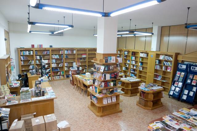 Local comercial en Venta en Calle de Amaniel en Universidad - Malasaña