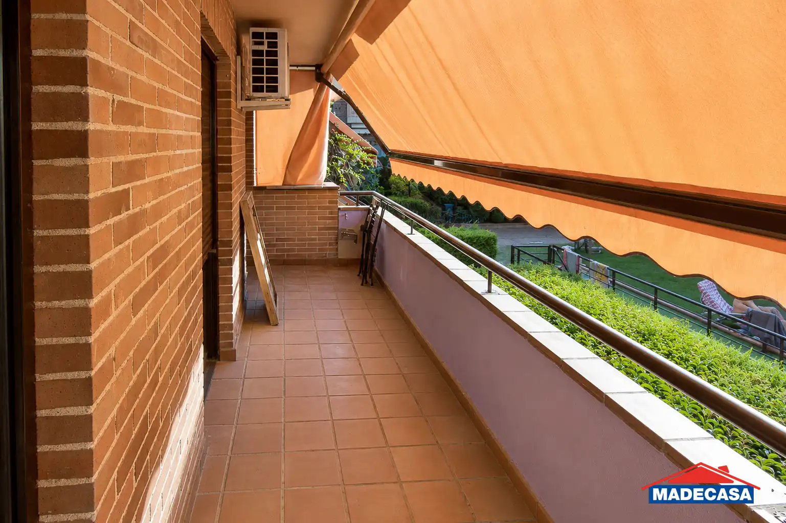 Terrasse von Maisonette zur Miete in Brunete mit Klimaanlage, Heizung und Privatgarten