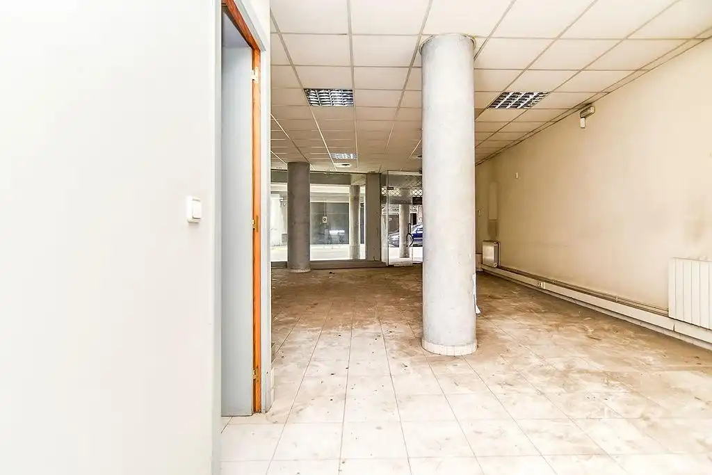 Local comercial en venda a Avenida CATALUNYA, imagen 16