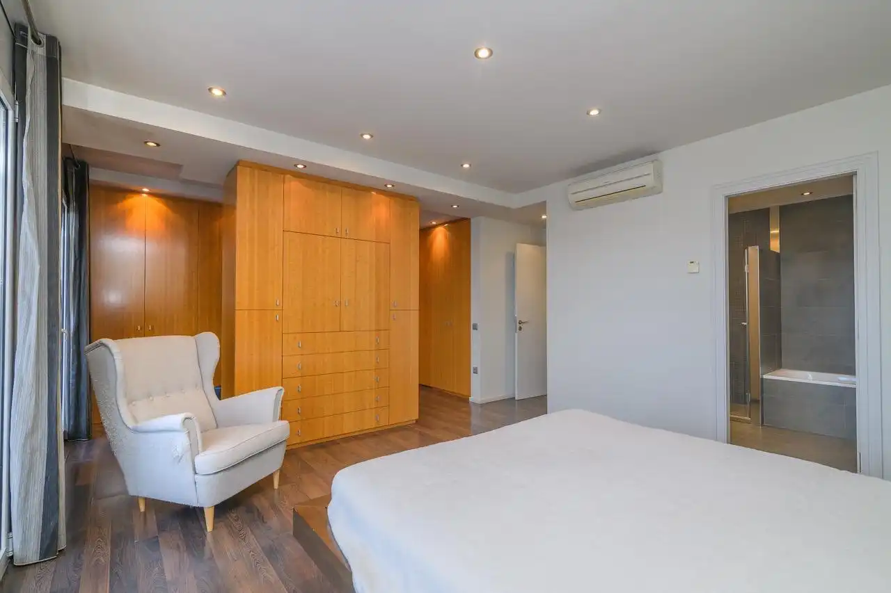 Habitación de Ático en venta en Manresa con Aire acondicionado, Calefacción y Parquet