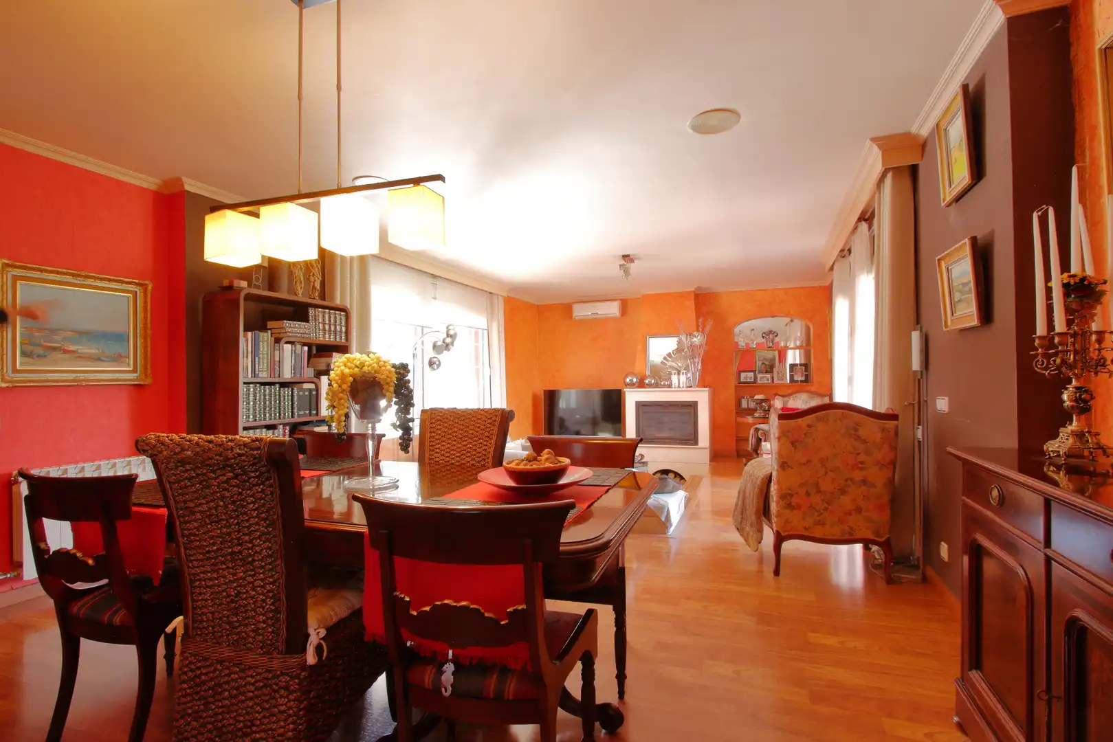 Sala de estar de Casa o chalet en venta en Girona con Calefacción, Terraza y Trastero