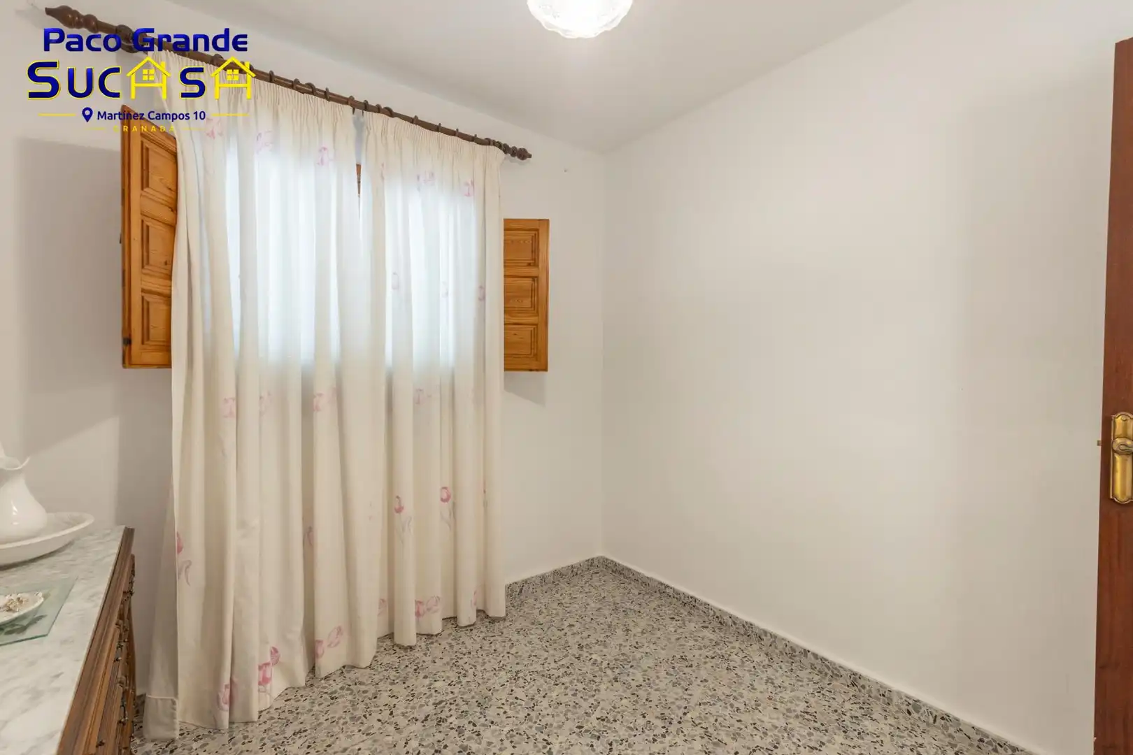 Dormitori de Casa adosada en venda en Jete, Granada