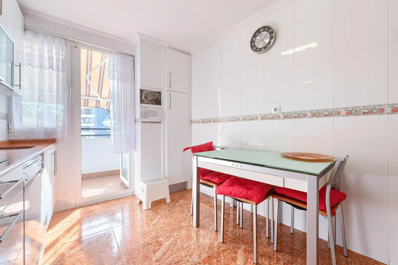 Cocina de Piso en venta en Barakaldo  con Calefacción, Jardín privado y Terraza