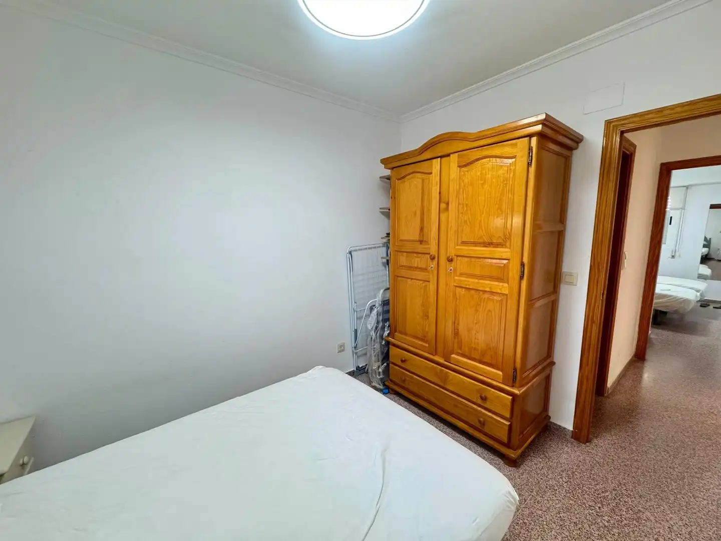 Habitación de Apartamento de alquiler en Elche / Elx con Aire acondicionado, Terraza y Amueblado