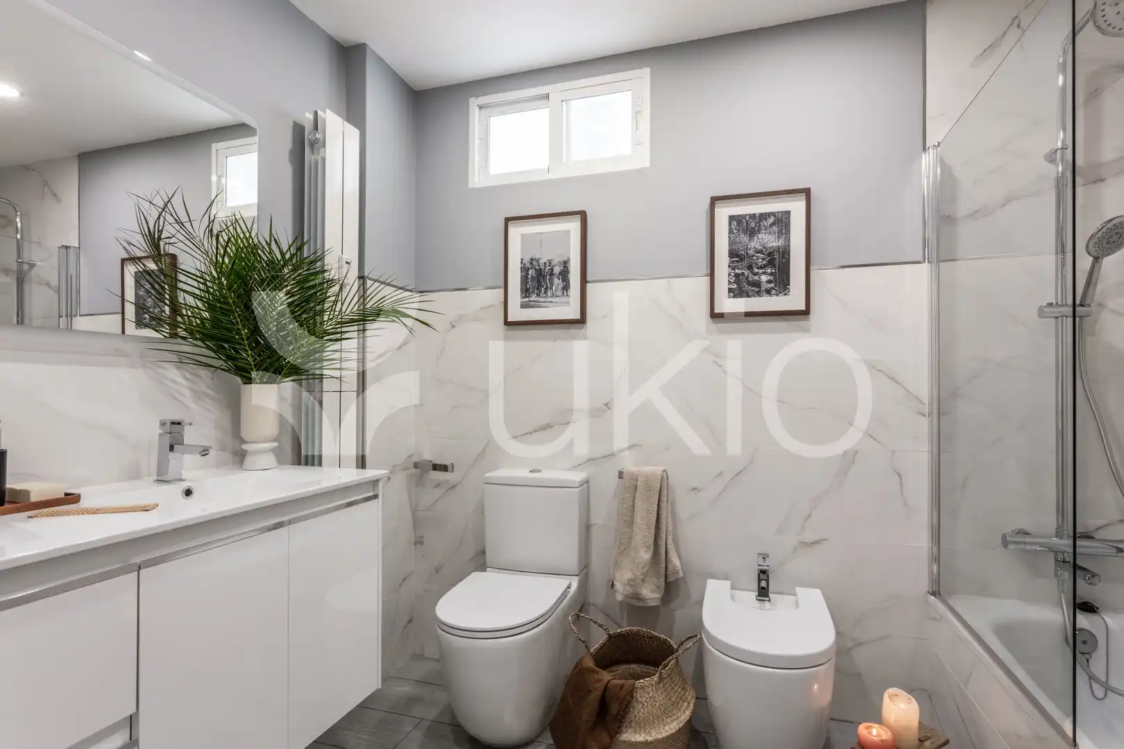 Bany de Apartament de lloguer en Madrid amb Aire condicionat, Calefacció i Moblat